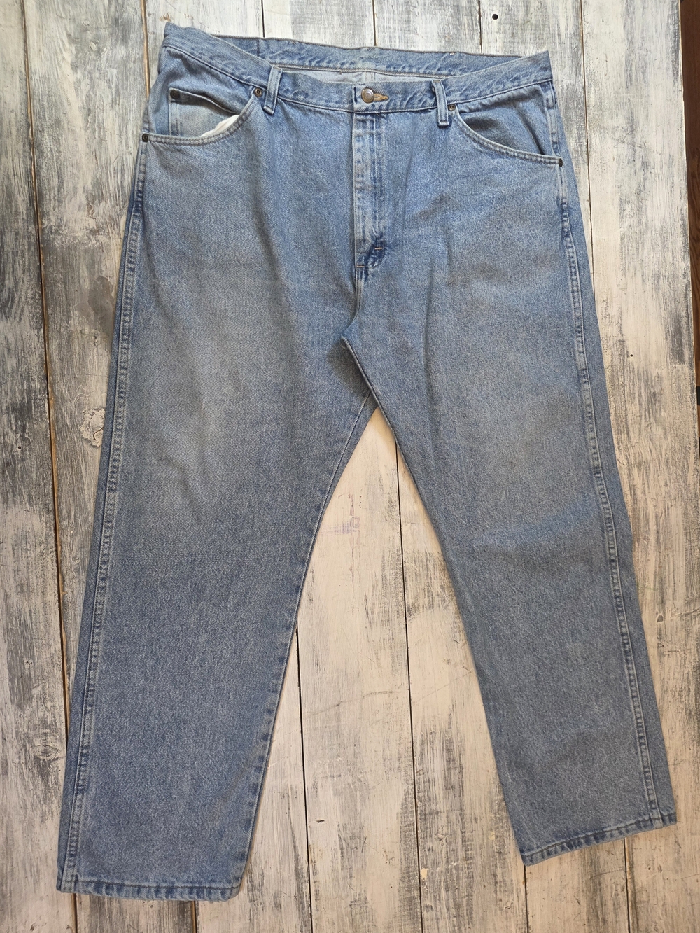 Wrangler Men's Light Blue Regular Fit Straight Leg Jeans sz 40x30